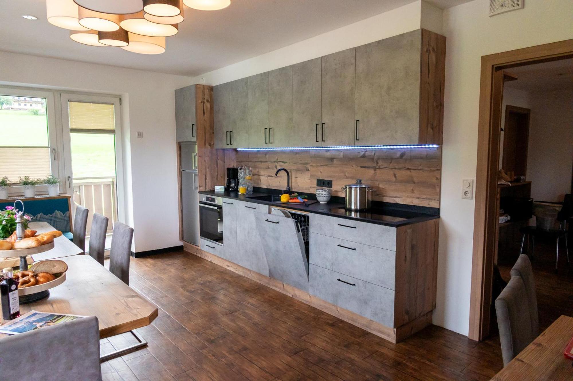 Haus Piesendorf Apartment Екстериор снимка